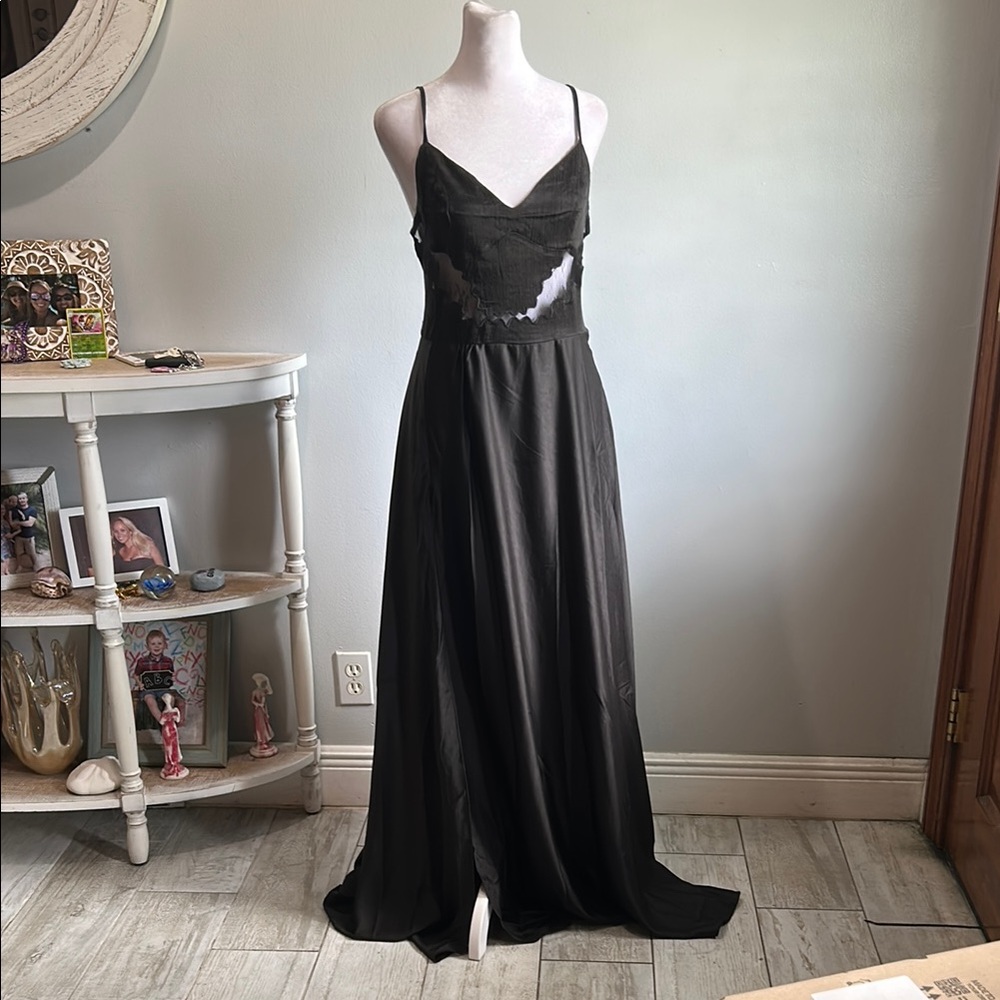 [Rêveuse] Elegant Black Lace Evening Gown - NWT